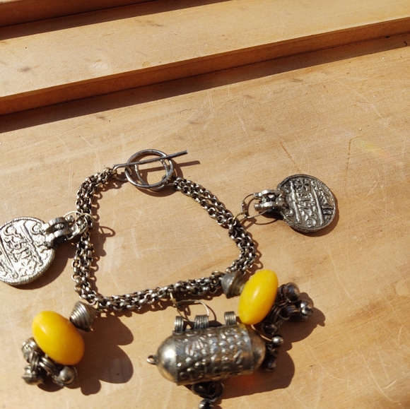 Vintage Bohemian Yellow Beaded Chain Necklace, Bracelet & Earrings Set of 3 - Picture 10 of 16